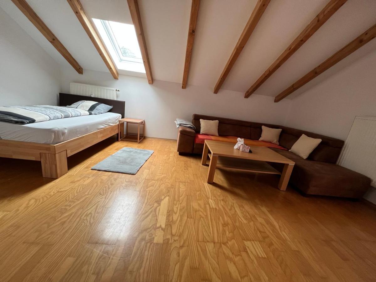 D&R Appartement Bei Rosenheim Exteriör bild